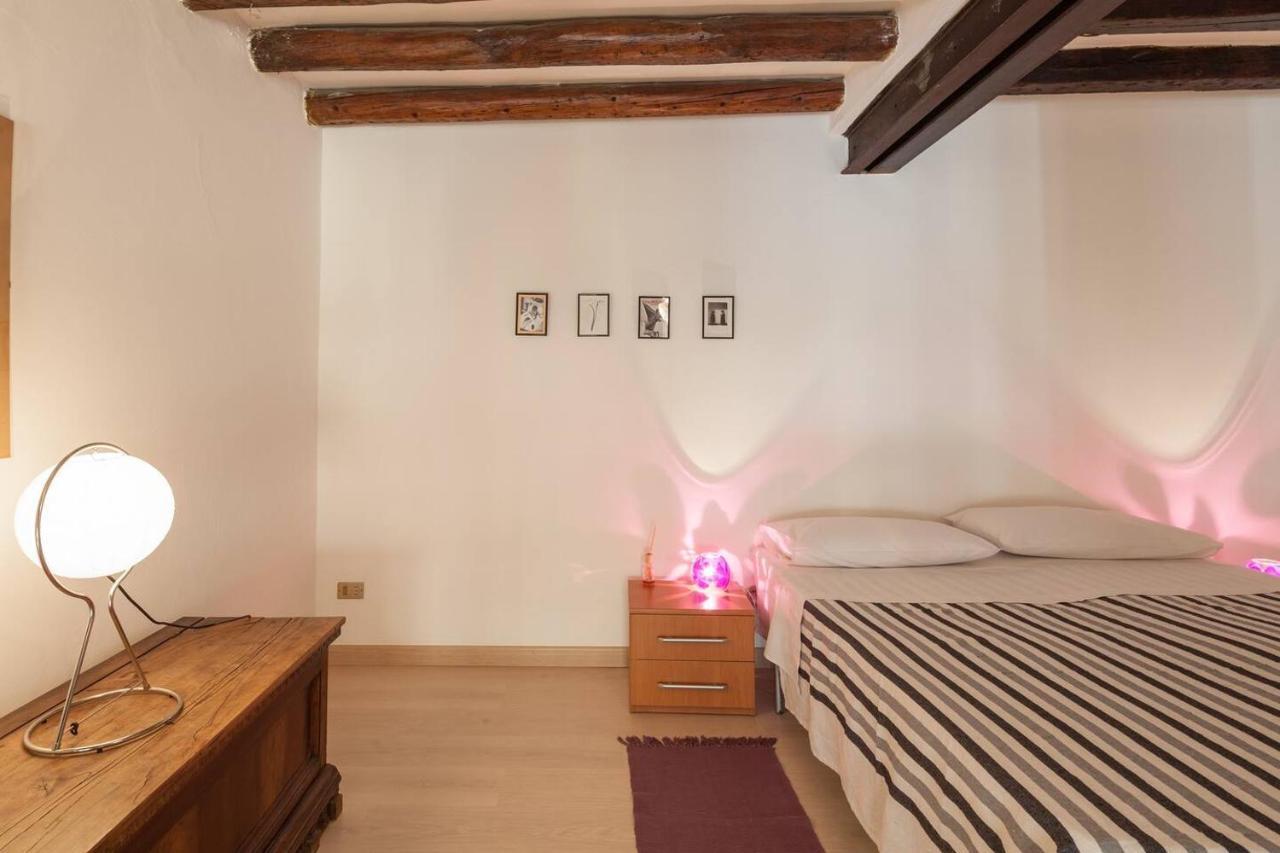 Appartamento Ai Salici Verona Exterior foto